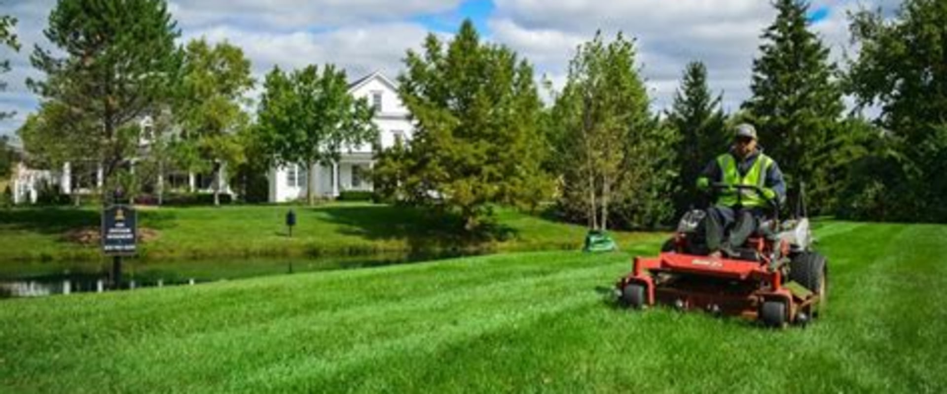 Finding Reliable Lawn Care Providers in Indianapolis