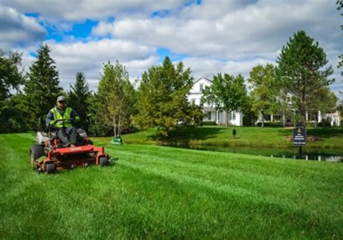 Finding Reliable Lawn Care Providers in Indianapolis